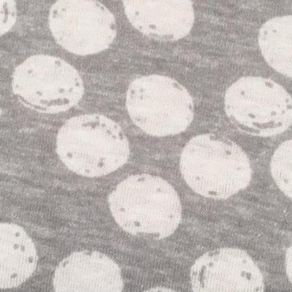 NWT Lularoe Perfect Tee. XS.  grey w/polka dots - Picture 2 of 2